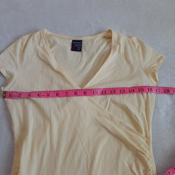 Nautica Vintage Women's Size Small Butter Yellow Cotton Shirt - Picture 8 of 11